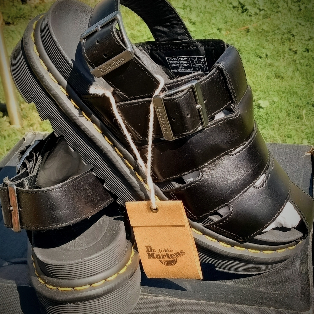 Dr Marten sandals